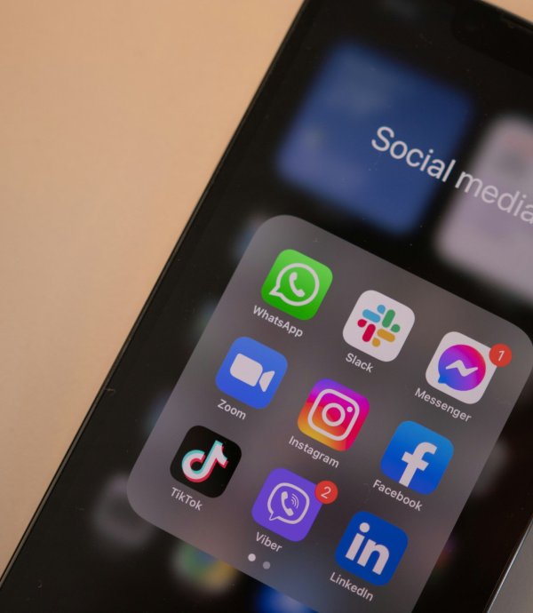 organic social media management - various social apps on iphone